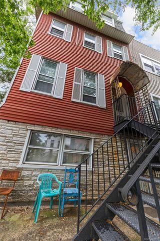 977 Lorimer Street, Brooklyn, NY 11222