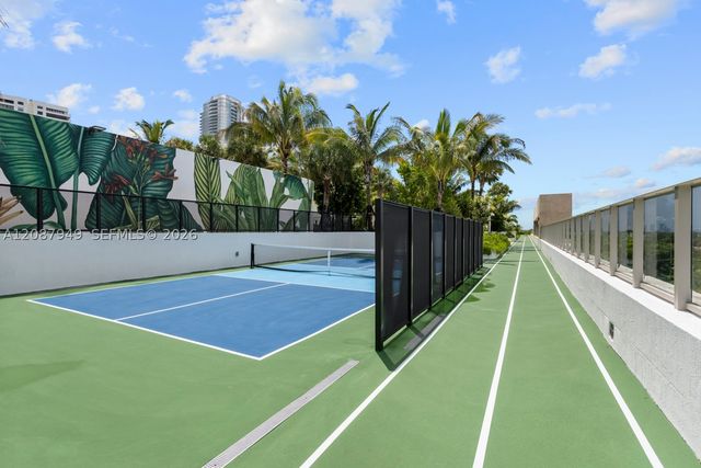 2200 Brickell Ave 319, Miami, FL 33129