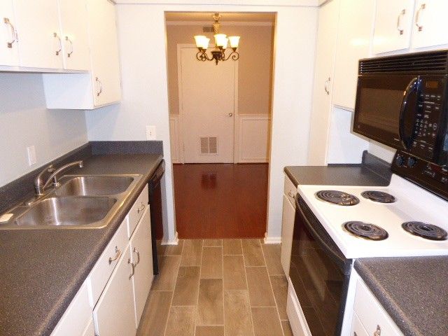 5025 Hillsboro Pike Apt 15Z, Nashville, TN 37215