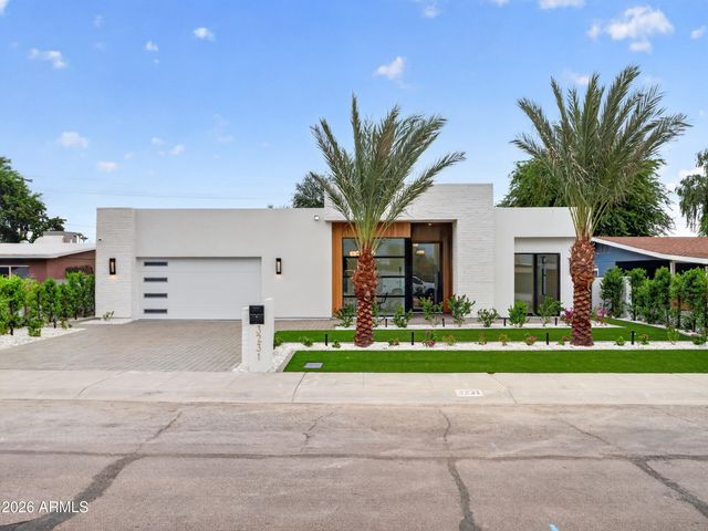3231 N 81ST Place, Scottsdale, AZ 85251