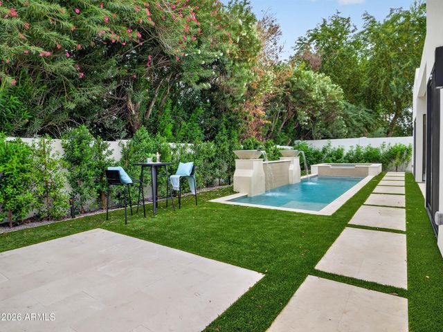 3231 N 81ST Place, Scottsdale, AZ 85251
