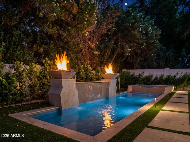 3231 N 81ST Place, Scottsdale, AZ 85251