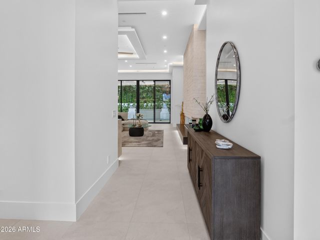 3231 N 81ST Place, Scottsdale, AZ 85251
