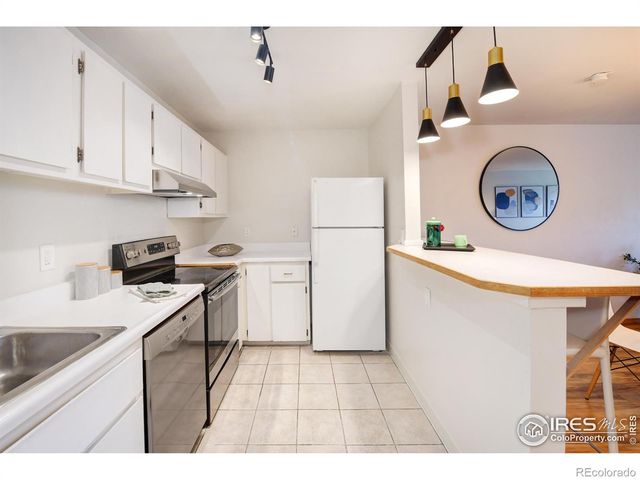 3240 Iris Avenue 201, Boulder, CO 80301