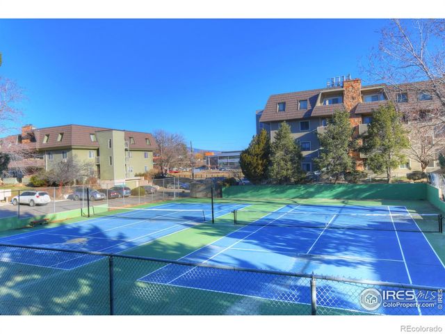 3240 Iris Avenue 201, Boulder, CO 80301