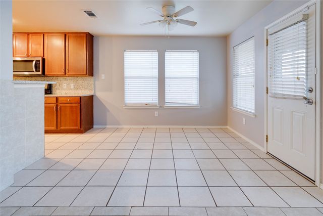 506 Hickory Lane, Fate, TX 75087
