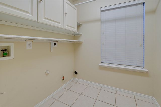 506 Hickory Lane, Fate, TX 75087