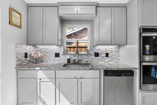 857 Whitehall Drive, Plano, TX 75023