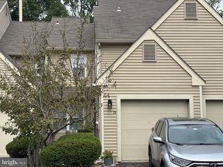 29 WOODLAKE DR, Evesham, NJ 08053