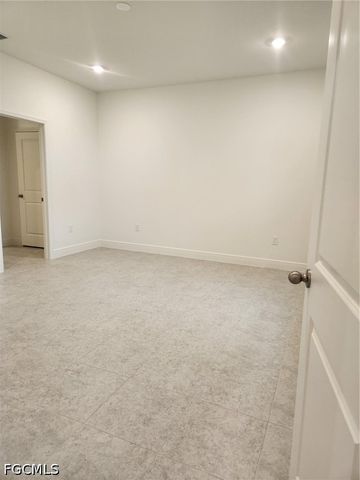 3514 42nd ST SW, Lehigh Acres, FL 33976