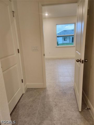 3514 42nd ST SW, Lehigh Acres, FL 33976