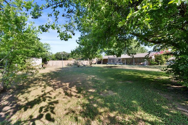 419 Carol Avenue, Corsicana, TX 75110
