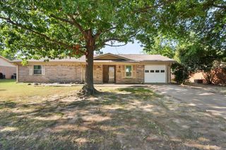 419 Carol Avenue, Corsicana, TX 75110