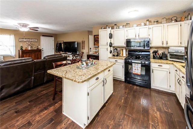 87 Waterway Trail, Powder Springs, GA 30127