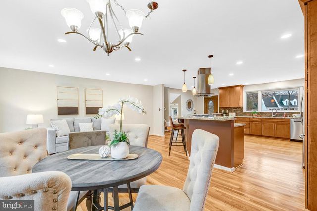 15020 ROCKING SPRING DR, Rockville, MD 20853