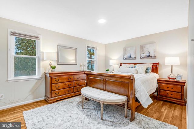 15020 ROCKING SPRING DR, Rockville, MD 20853