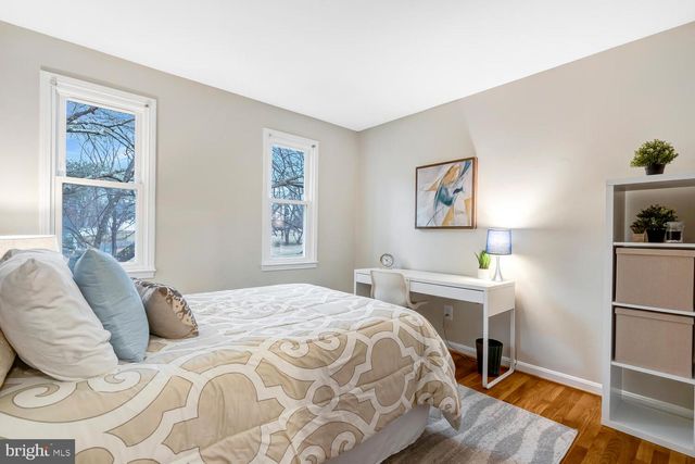 15020 ROCKING SPRING DR, Rockville, MD 20853