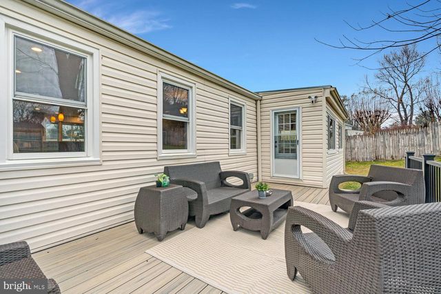 15020 ROCKING SPRING DR, Rockville, MD 20853