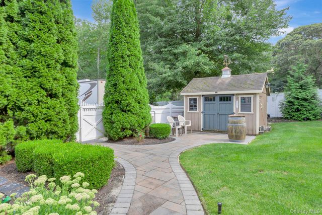 2835 N Wading River Road, Wading River, NY 11792