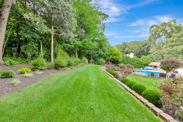 2835 N Wading River Road, Wading River, NY 11792