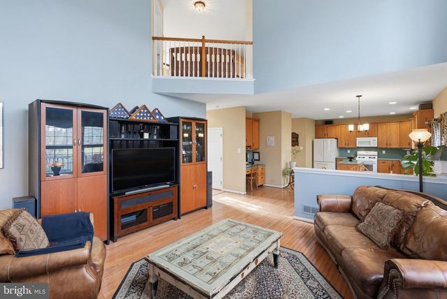 12 ELLIOT CT, Royersford, PA 19468