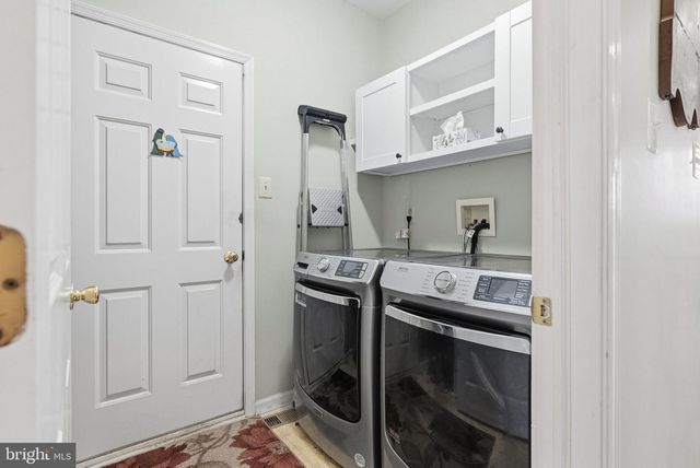 12 ELLIOT CT, Royersford, PA 19468