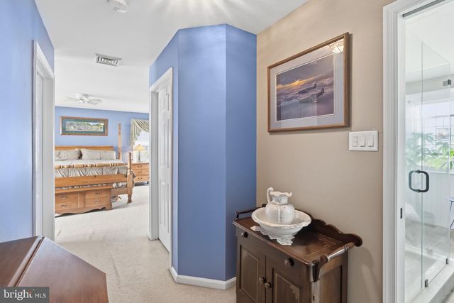 12 ELLIOT CT, Royersford, PA 19468