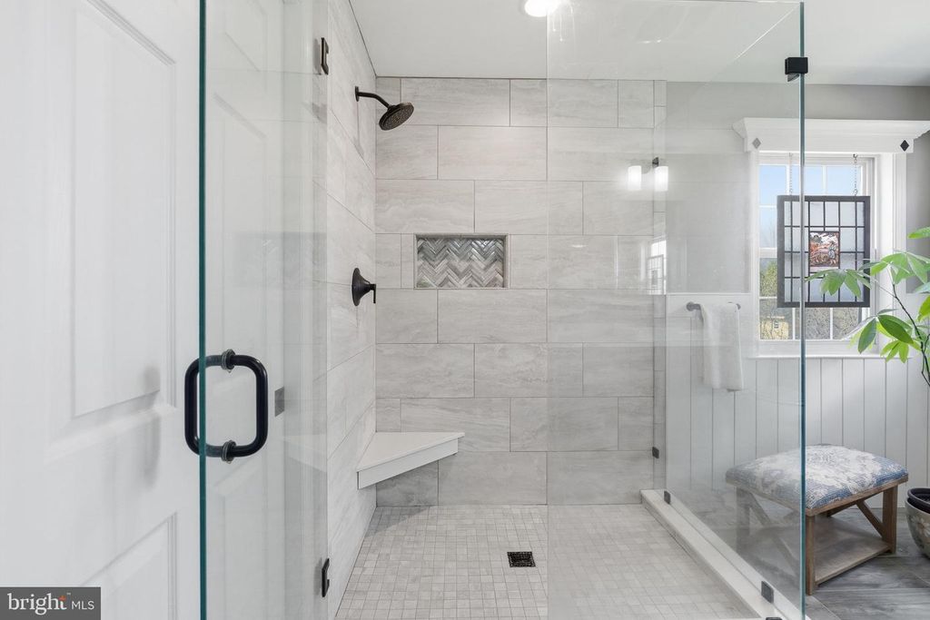 Image 30 of property listing at 12 ELLIOT CT, Royersford, PA 19468