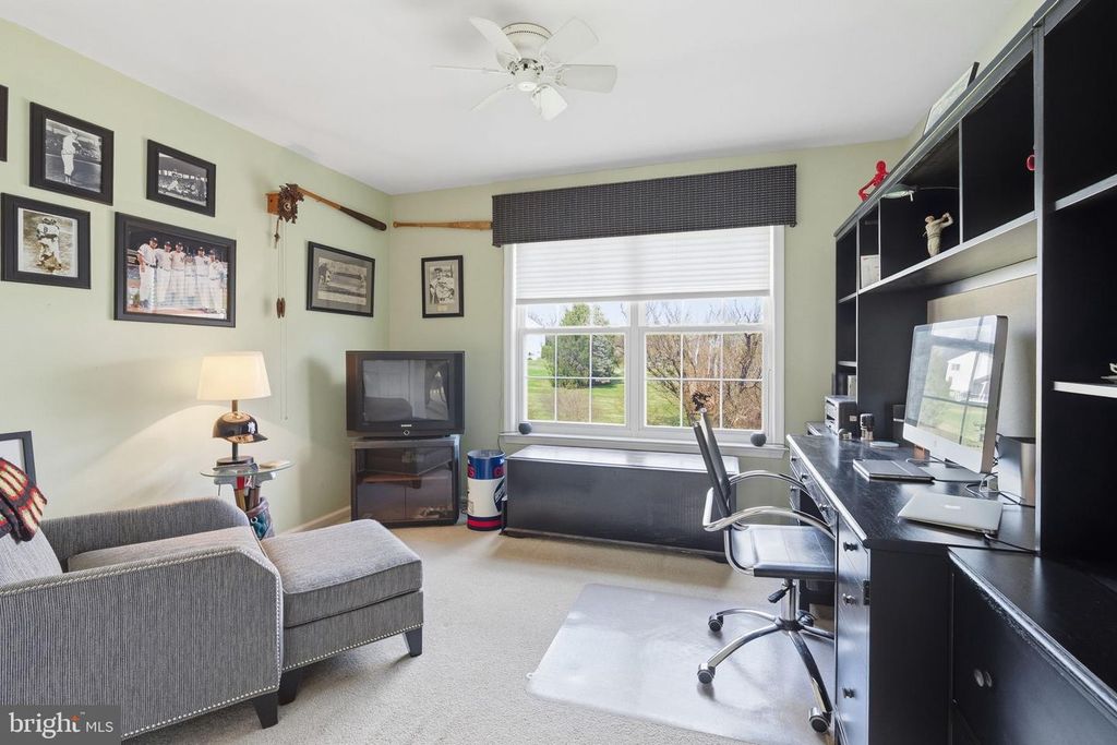 Image 31 of property listing at 12 ELLIOT CT, Royersford, PA 19468