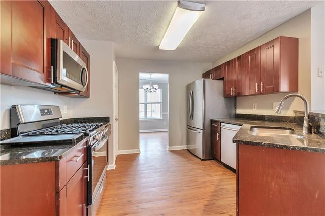 2539 Willow Way Drive, Lithonia, GA 30058