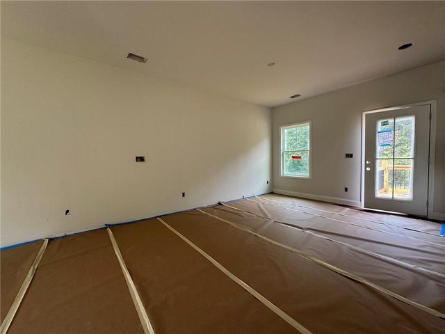 326 Dylan Way, Mcdonough, GA 30252