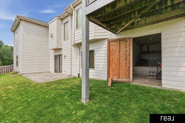 10620 S 213 Street, Gretna, NE 68028