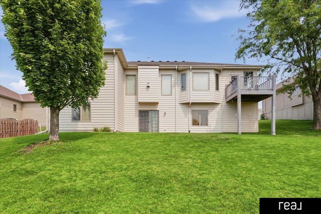 10620 S 213 Street, Gretna, NE 68028