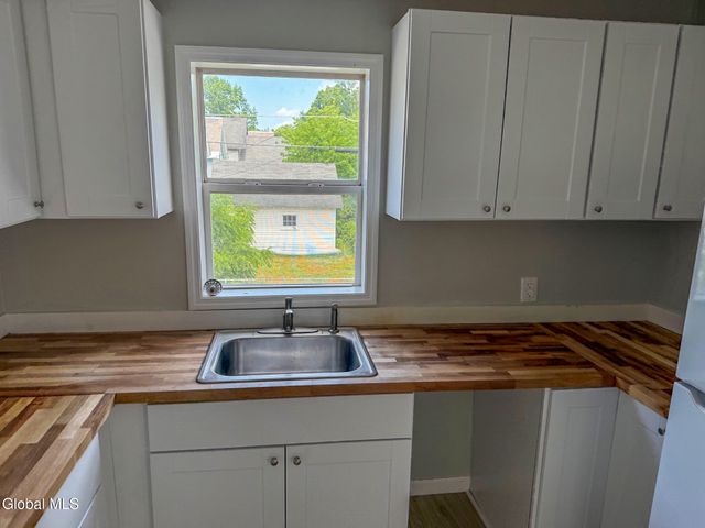 190 South Street, Glens Falls, NY 12801