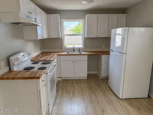 190 South Street, Glens Falls, NY 12801