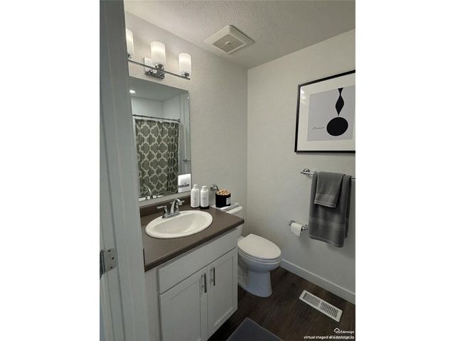 2206 E 38th Ave, Denver, CO 80205