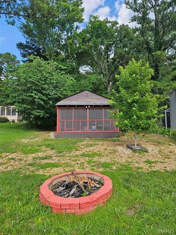 10209 Thunder Road, Richwoods, MO 63071