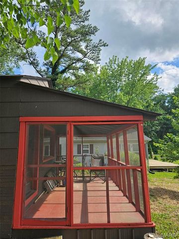 10209 Thunder Road, Richwoods, MO 63071