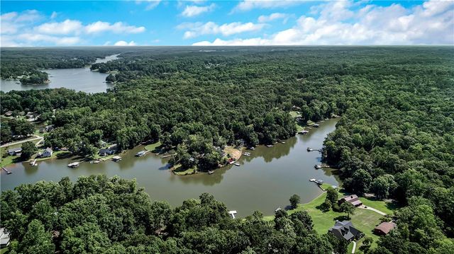 54 Voyles Road, Abbeville, SC 29620