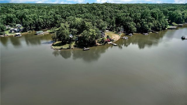 54 Voyles Road, Abbeville, SC 29620