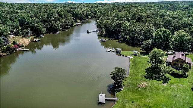 54 Voyles Road, Abbeville, SC 29620