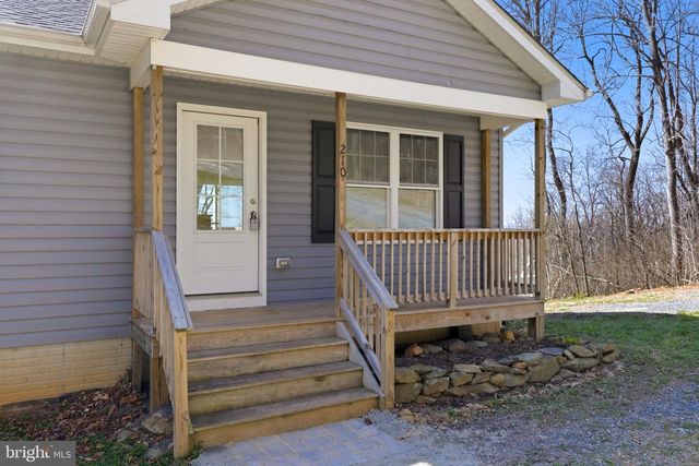 210 GAYLES, Front Royal, VA 22630