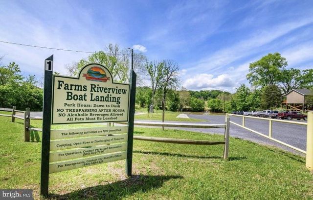 210 GAYLES, Front Royal, VA 22630