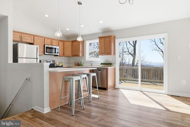 210 GAYLES, Front Royal, VA 22630