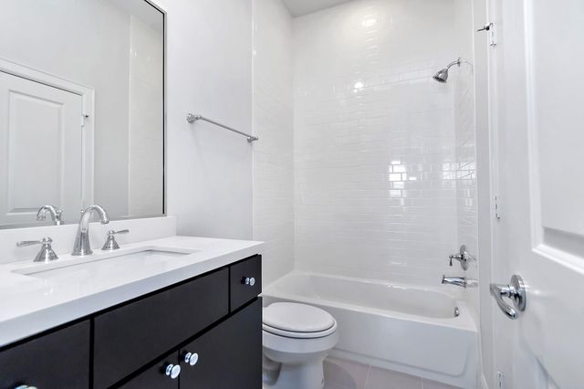 1221 Bonner Street, Houston, TX 77007