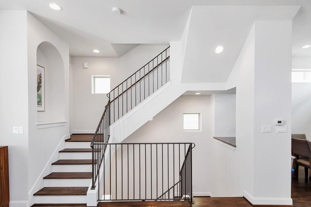 1221 Bonner Street, Houston, TX 77007