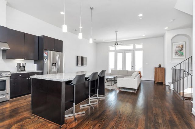 1221 Bonner Street, Houston, TX 77007