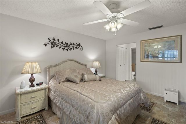 1279 Hazeltine DR, Fort Myers, FL 33919