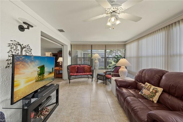1279 Hazeltine DR, Fort Myers, FL 33919