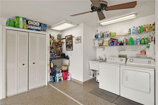 1279 Hazeltine DR, Fort Myers, FL 33919